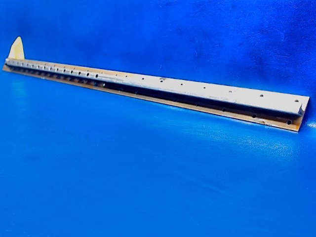MC0710658-2 McFarlane - Seat Rail - LH Pilot Outboard