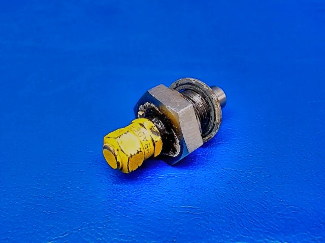 453 124 Piper - BODY- AIR VALVE (AN812-1)