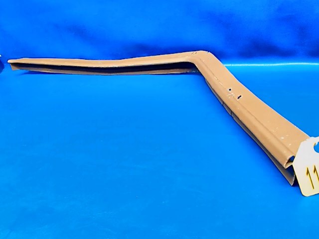 1715040-5 Cessna - Moulding - LH Doorpost (See Details)