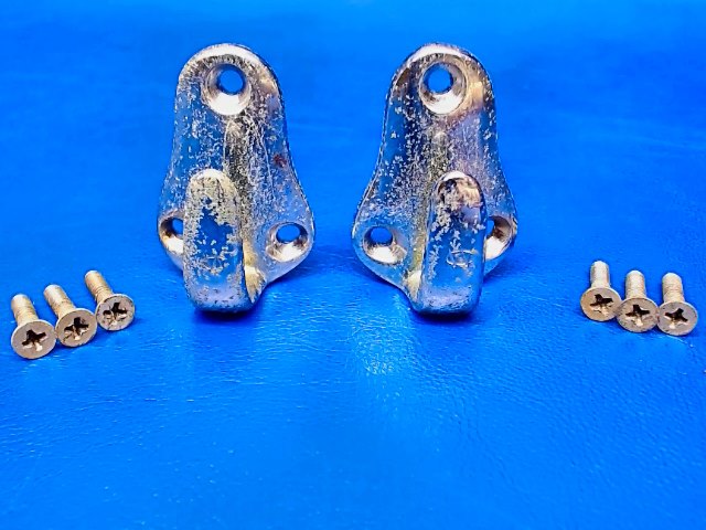 254-1 Cessna - CHROME LOCK HOOK-COAT HANGER SET OF TWO