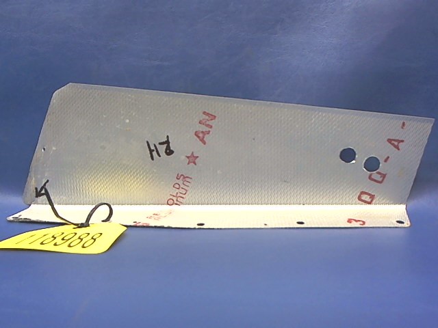 63117-001 Piper - PLATE Scuff RH (Small crack in corner)