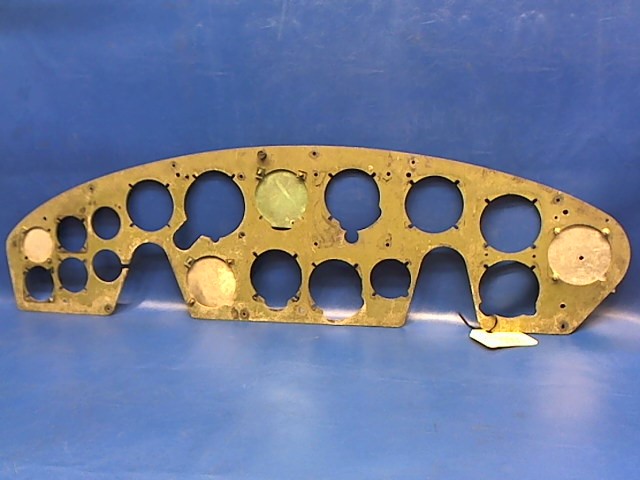 0513004-11 Cessna - Panel-Shock Mounted Instrument