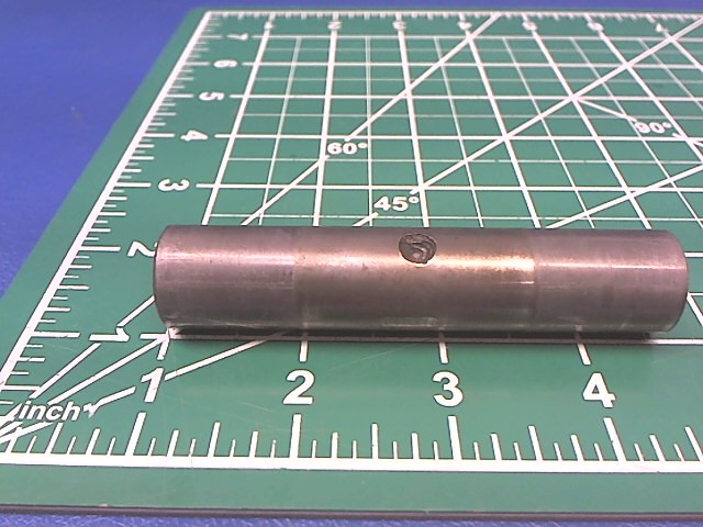 2041012-2 Cessna - SHAFT-SECTOR GEAR SUPPORT