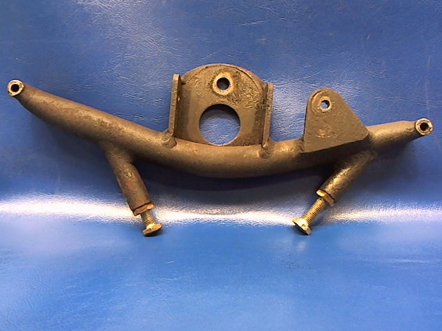 65047-00 Piper - HORN - Nose wheel steering