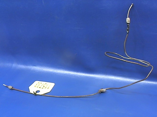 2200001-19 Cessna - Line - Primer Outlet - Firewall To Tee