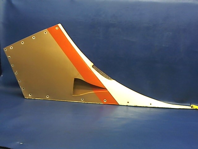 78611-00 Piper - Fin-Dorsal (Fiberglass)