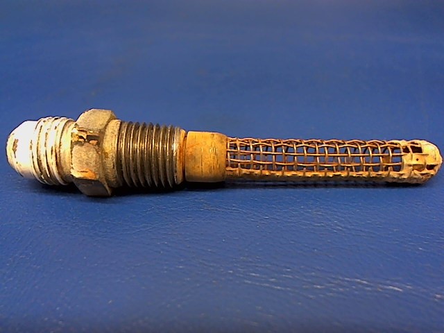 0422130 Cessna - STRAINER -FUEL TANK (FINGER)