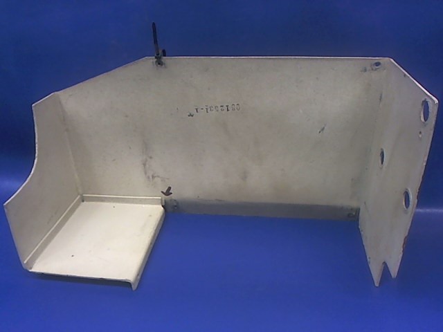 0812531-1 Cessna - SHIELD-VOLTAGE REGULATOR TERMINAL (See details)