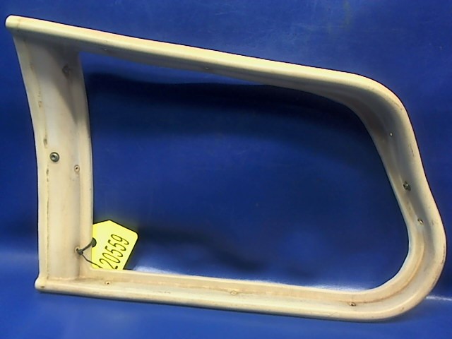 0811041-2 Cessna - TRIM-AFT WINDOW RH (See details)
