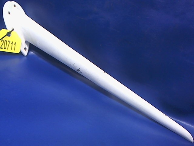 700975 LEAR INC. - VHF Comm Antenna 4R50-1