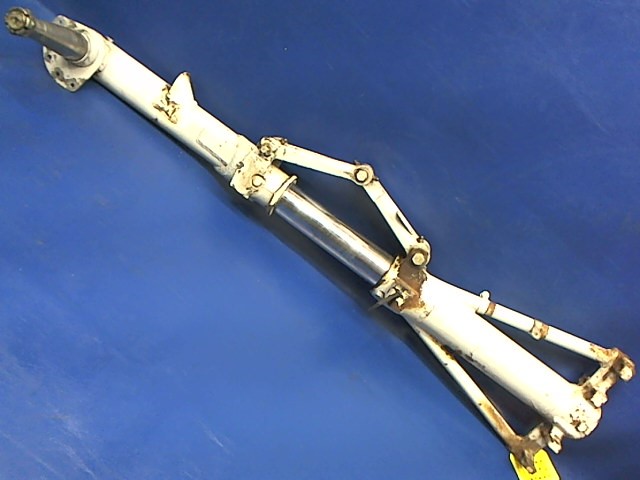 NPN Cessna - SHOCK STRUT ASSEMBLY-LH MAIN LANDING GEAR