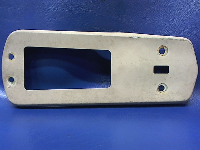 0812351-3 Cessna - COVER-DOME LIGHT-DOME