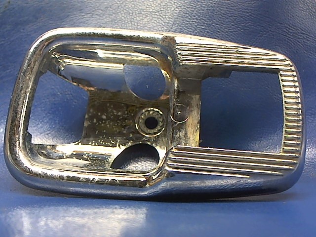 459 441 Piper - Escutcheon - Aft Cabin Door Inside Handle (113-837-239B)