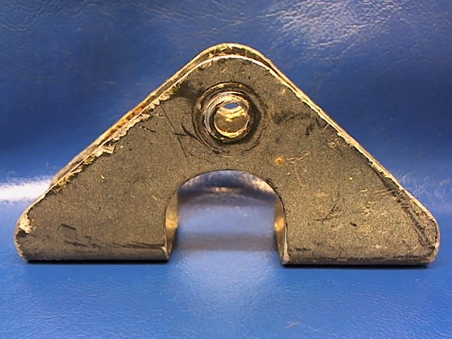 0812371-1 Cessna - BRACKET - SAFETY BELT