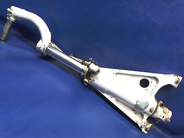 36-820020-3 Beechcraft - NOSE GEAR ASSEMBLY - LESS TIRE AND WHEEL