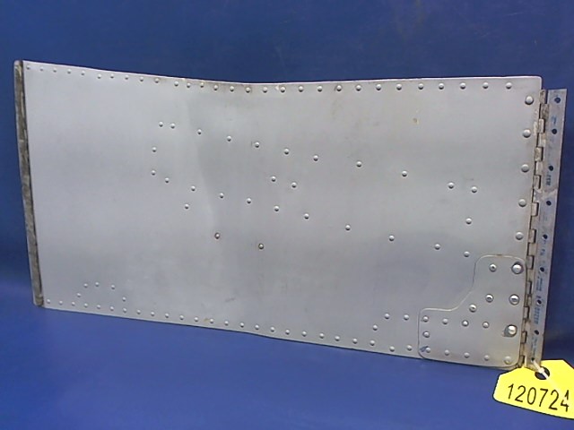 0826000-1 Cessna - Door - Main Gear Strut LH (See details)