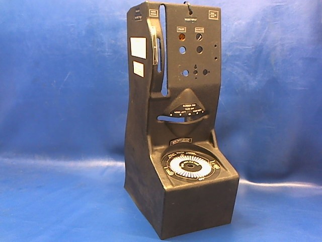 K0500233-12 PLANE PLASTICS, LTD. - COVER - CONSOLE