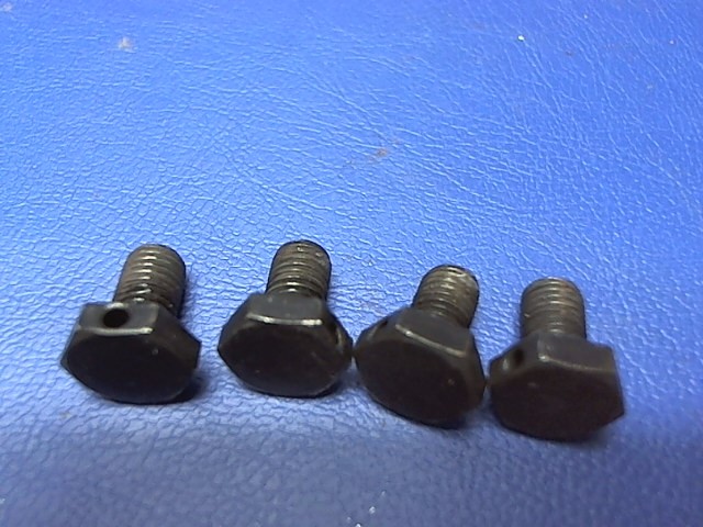 22534 Continental O-300-D - Screw Hex Drilled Head (Set Of 4)