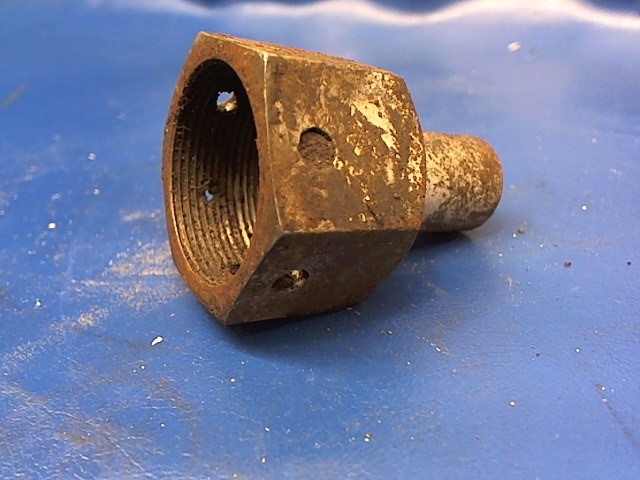 0441130-2 Cessna - NUT-WHEEL FAIRING SUPPORT