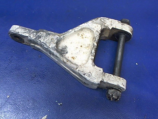 20735-05 Piper - LINK ASSEMBLY - Nose gear torque