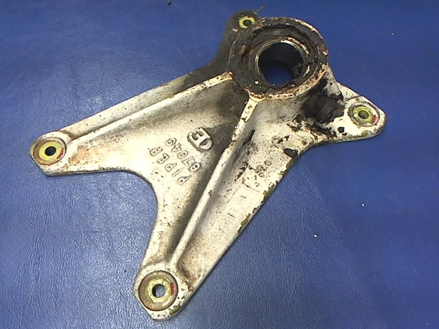 67042-12 Piper - FITTING ASSEMBLY - Aft Trunnion