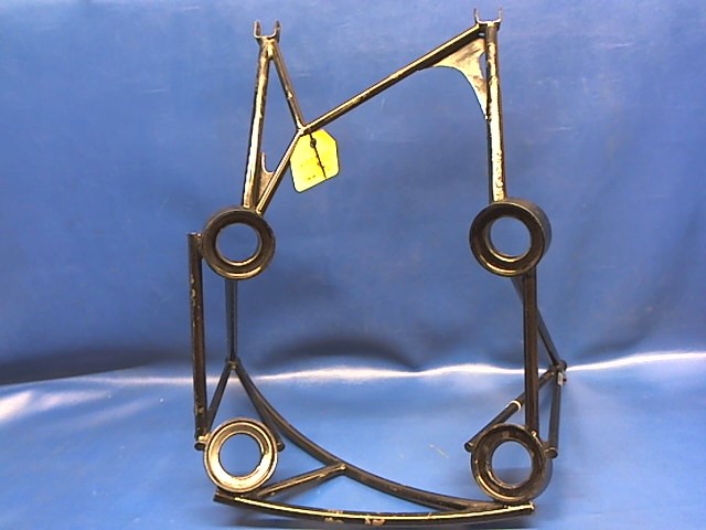 590000-501 Mooney - ENIGINE MOUNT