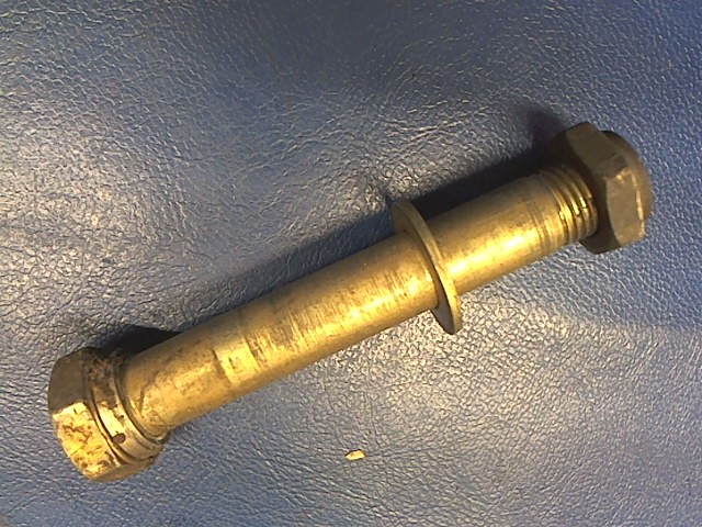 402-960 Piper - BOLT- (NAS464P8A-44)