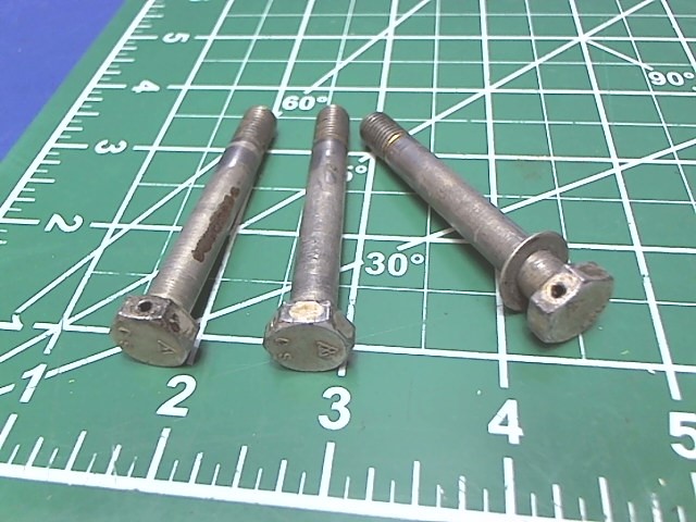 AN175H22A Cessna - Bolt - Main Gear Actuator Cap Attach QTY 3