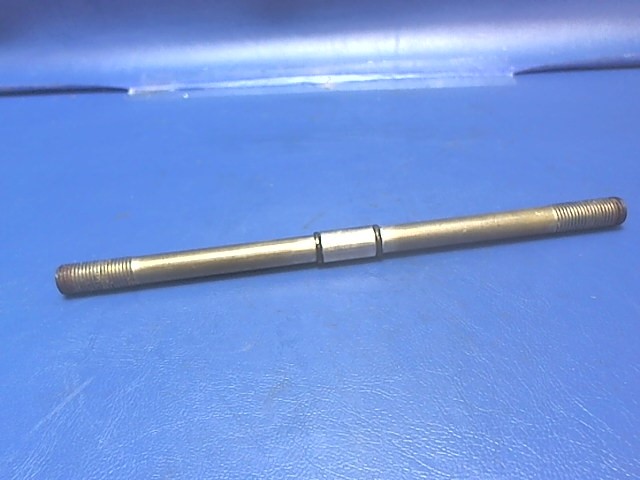 531212 Continental O-300-D - Bolt-Crankcase Tie