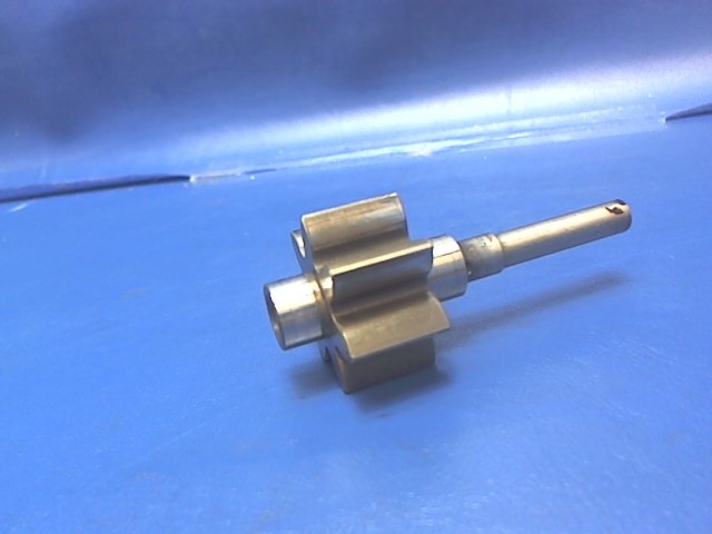 35343 Continental O-300-D - GEAR - OIL PUMP DRIVEN