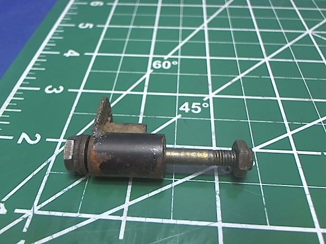67202-00 Piper - Swivel ASSEMBLY