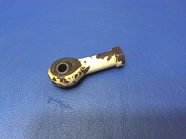 452 335 Piper - Bearing-Rod End (F34-14)