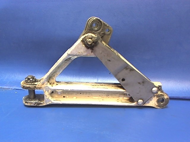 67025-02 Piper - LINK-Main gear truss assembly left