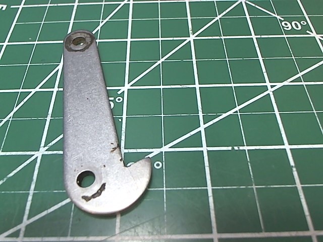 67028-00 Piper - HOOK - Main gear truss