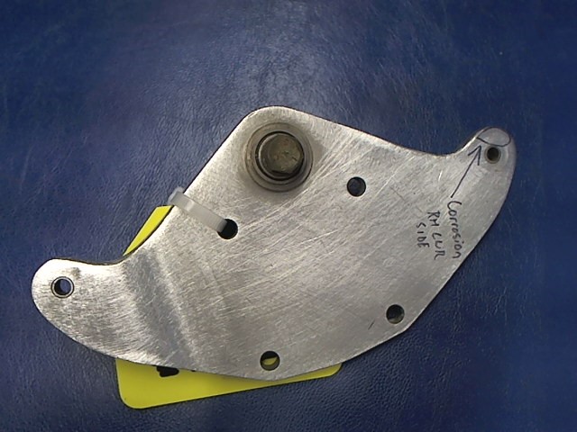 0534122-1 Cessna - BELLCRANK-ELEVATOR REAR Minor corrsion