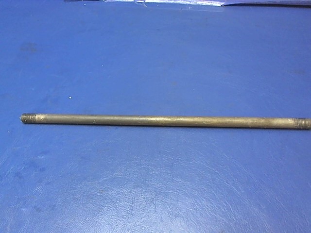 537465 Continental O-300-D - Bolt - Thru