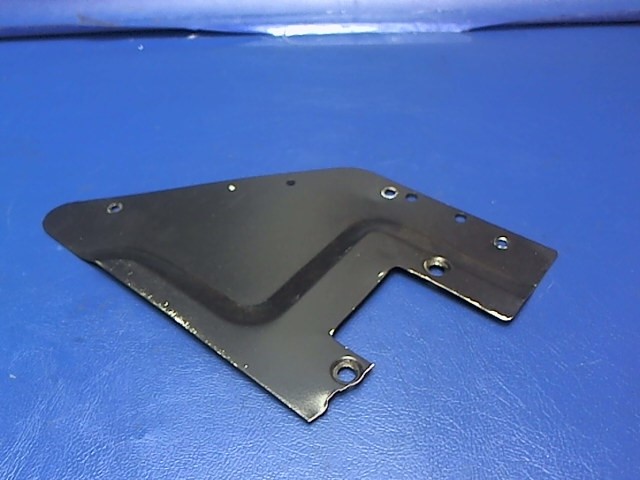 0413388-3 Cessna - HANDLE PLATE LH (Broke at lower corner)