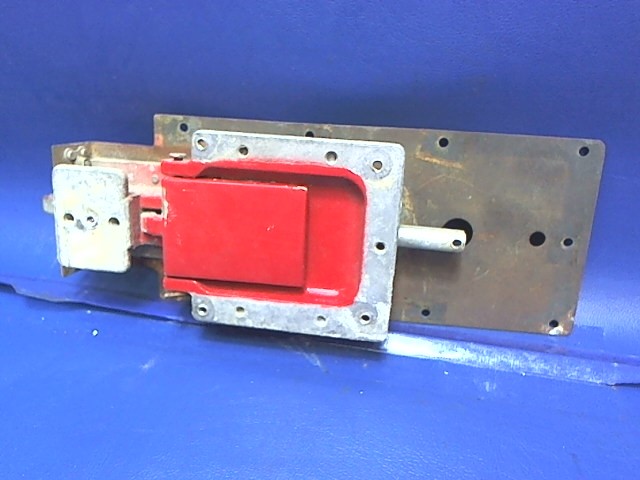 0413387-3 Cessna - Cabin Door Latch LH
