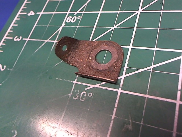 21206-01 Piper - BRACKET - Wire support RH