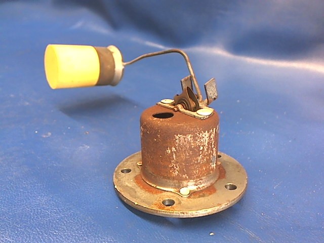 AS IS Cessna - TRANSMITTER-FUEL GAGE 0426517-1 (INOP) CORE
