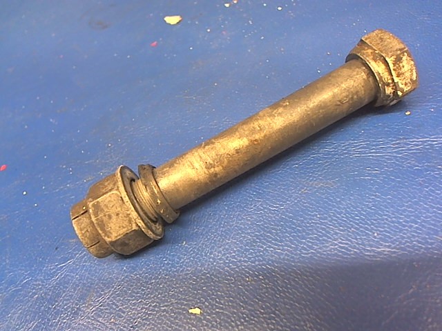 402 960 Piper - BOLT - (NAS464P8A-44)