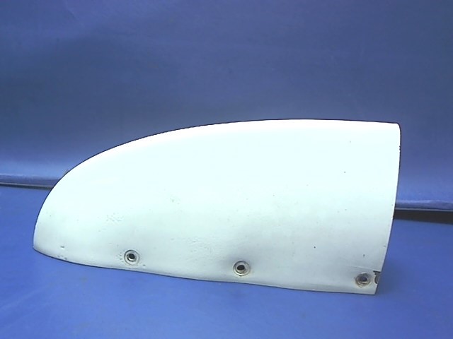 0430004-11-791 Cessna - Tip - Stabilizer (Plastic) - Cracked at screw hole