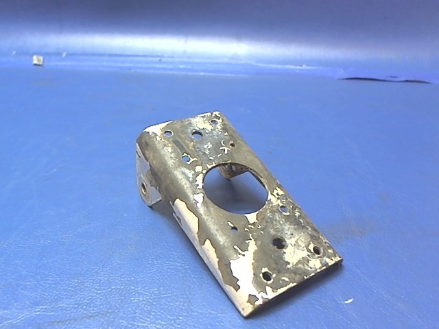 37511-32 Piper - CHANNEL - Actuation support