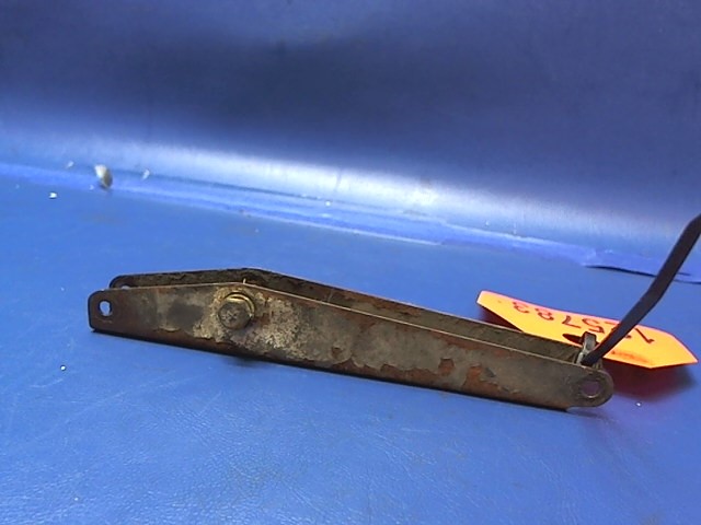 37511-35 Piper - Channel-Cowl Flap Actuation