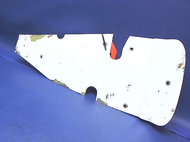 560016-4 Mooney - SHIELD MUD RH