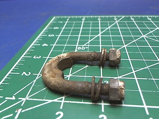 0841000-6 Cessna - CLAMP - Main Landing Gear