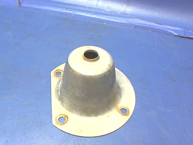 0820000-14 Cessna - SHIELD-FUEL VALVE