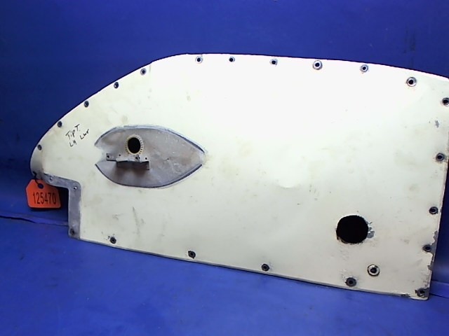 0823413-31 Cessna - FAIRING LH - LOWER w/0823403-2 SUPPORT VENT SHIELD