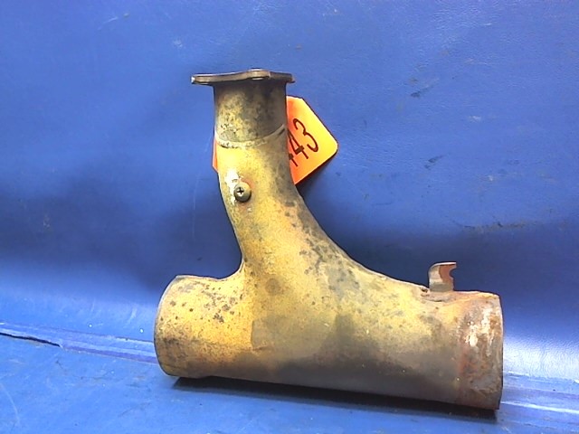 0850600-154 Cessna - Riser-LH Bank Center (Mounting tab broken - See photos)
