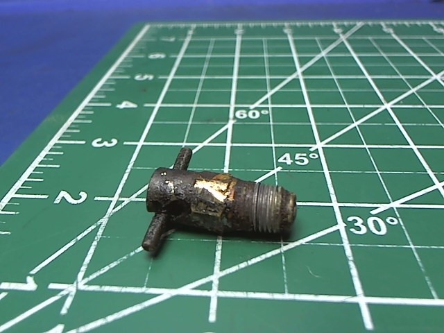 492 022 Piper - Drain - Fuel Tank - CCA1550 - Pet-Cock Type